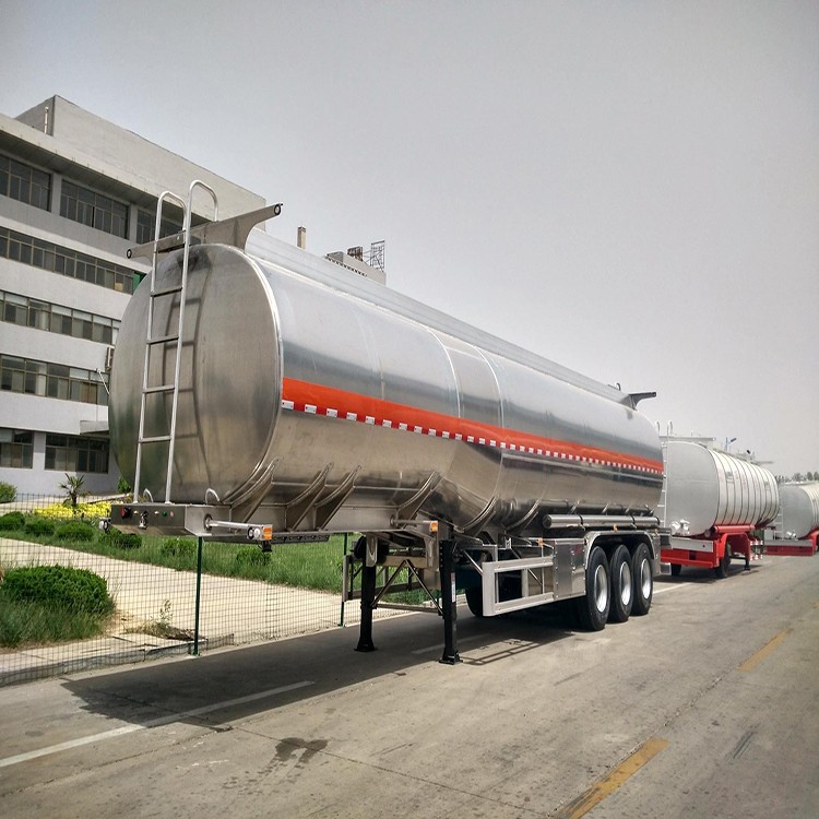 Chemical tank semi trailer