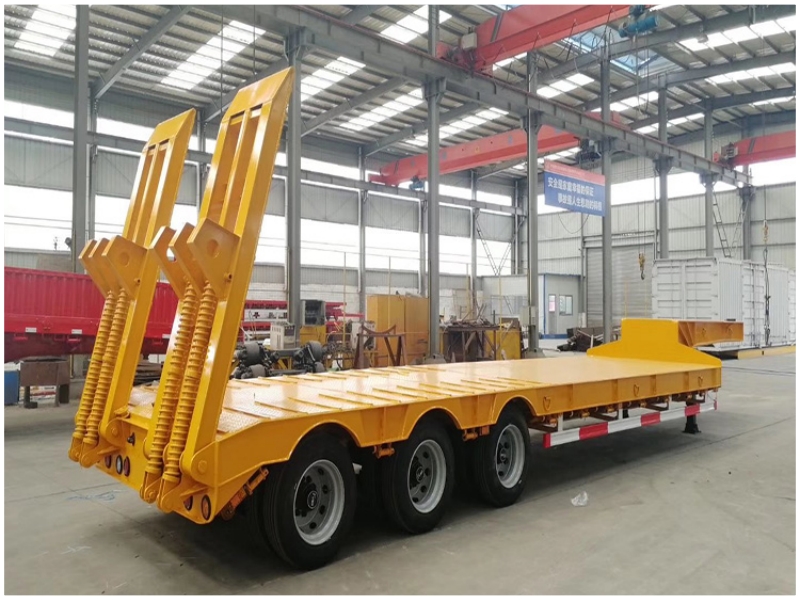 3 Axle 50T Low Bed Semi Trailer