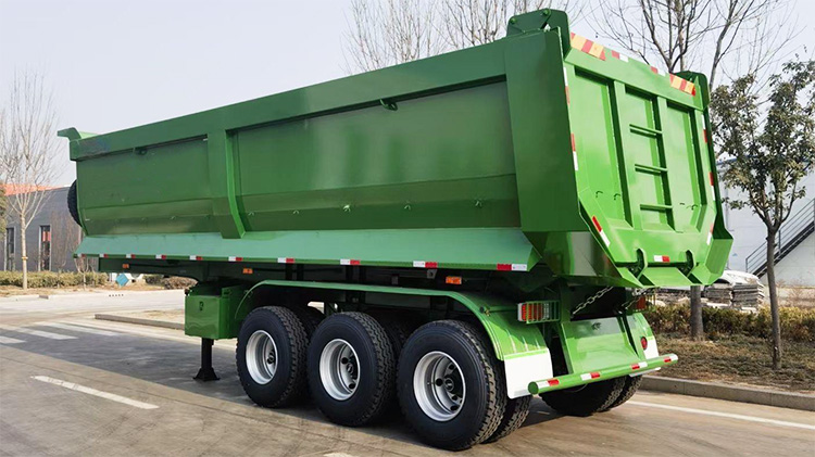 Three axles tipper trailer