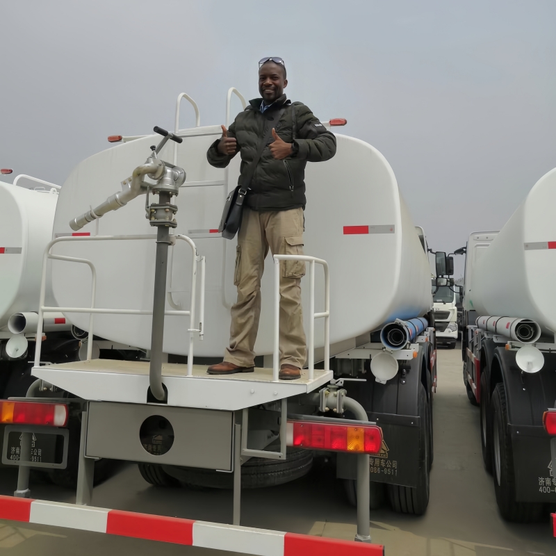 Low Bed Trailer