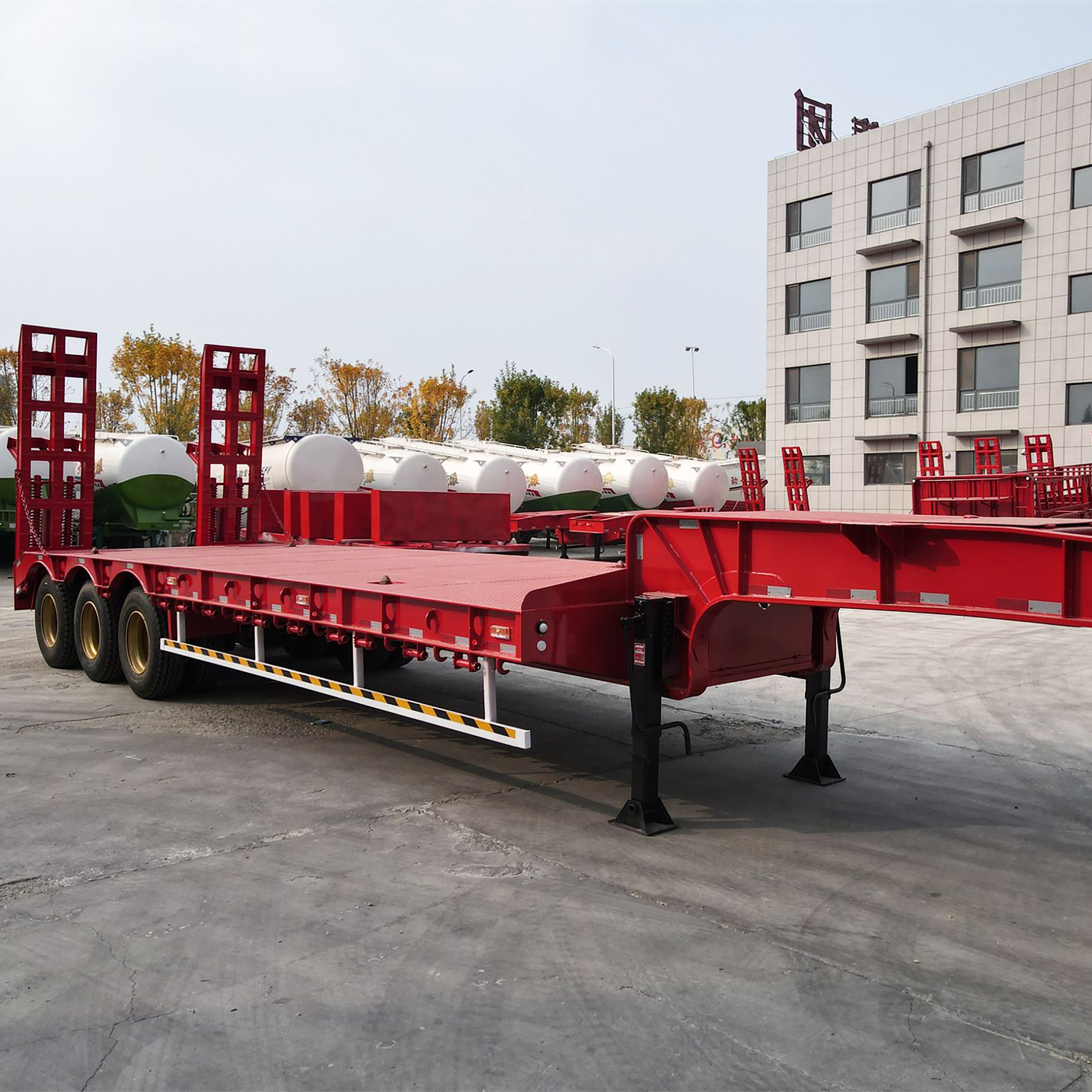 70 Ton Detachable Lowboy Trailers
