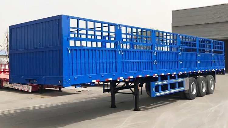 Cargo fence semi trailer