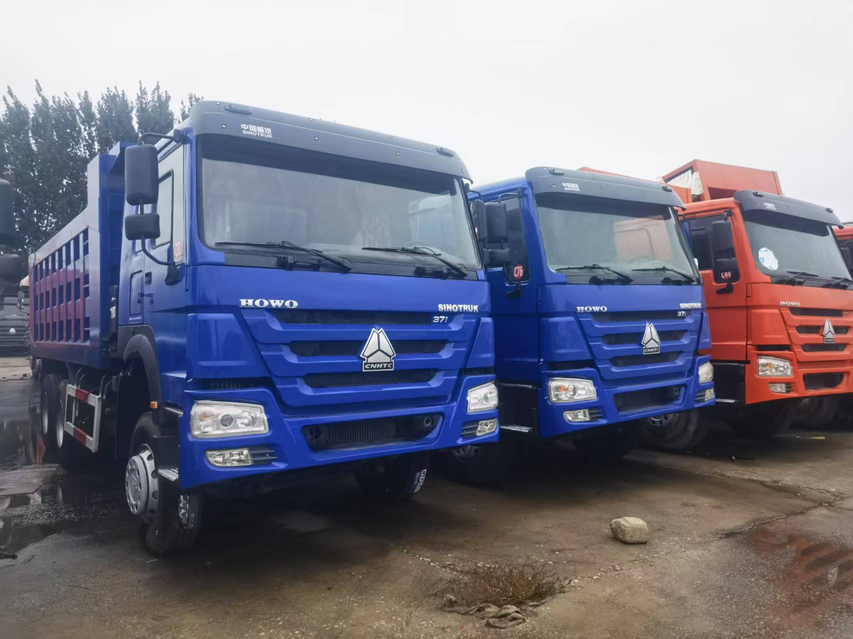 HOWO USED dumpTRUCK 371HP