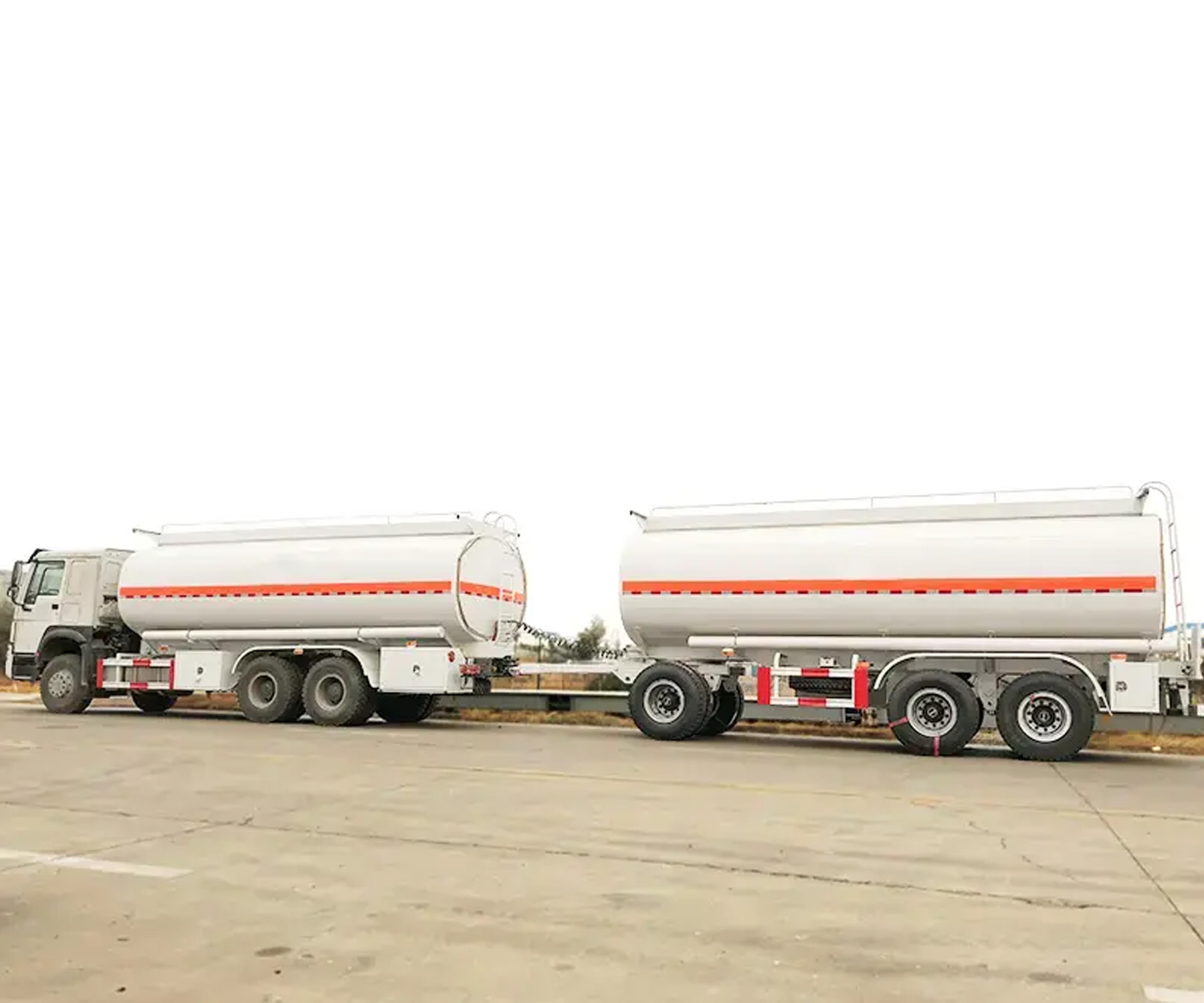 Hstar Customized Wholesale Price Fuel Oil Tank Superlink Liquid Full Trailer with Drawbar