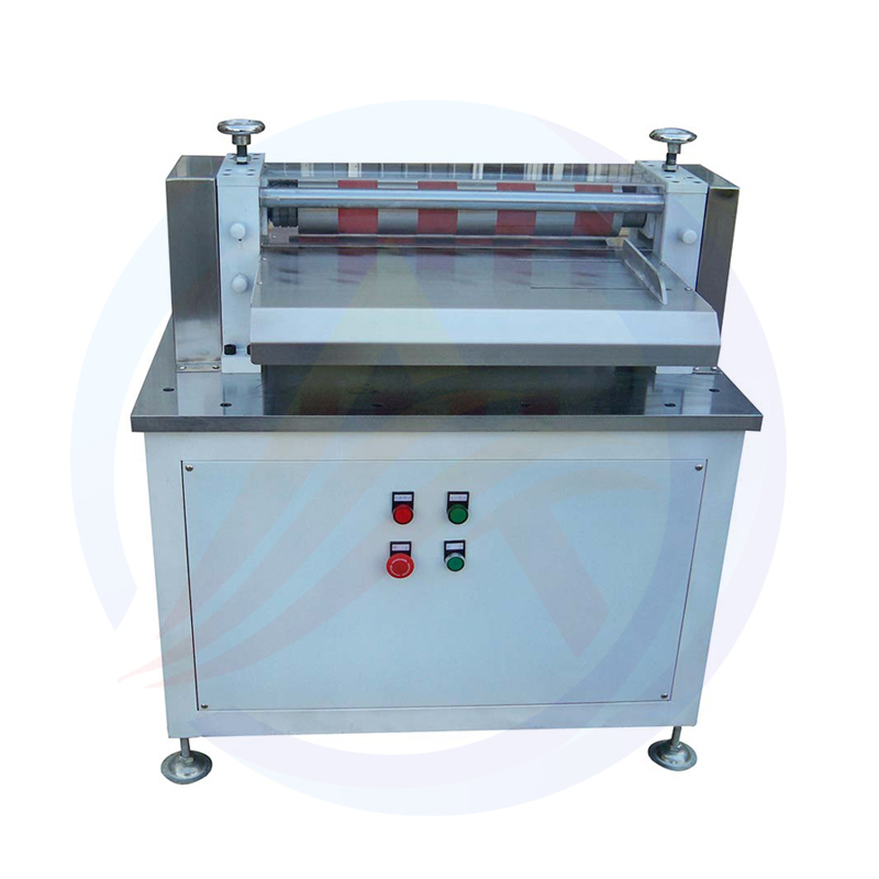 Machine de découpe semi-automatique d'électrodes de batterie