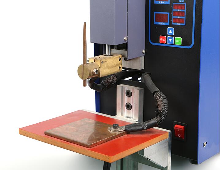 18650 battery spot welding machine