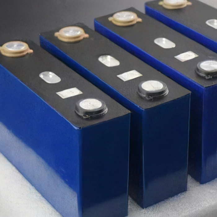 Pin lithium sắt sẽ chịu trách nhiệm điện khí hóa các phương tiện giao thông