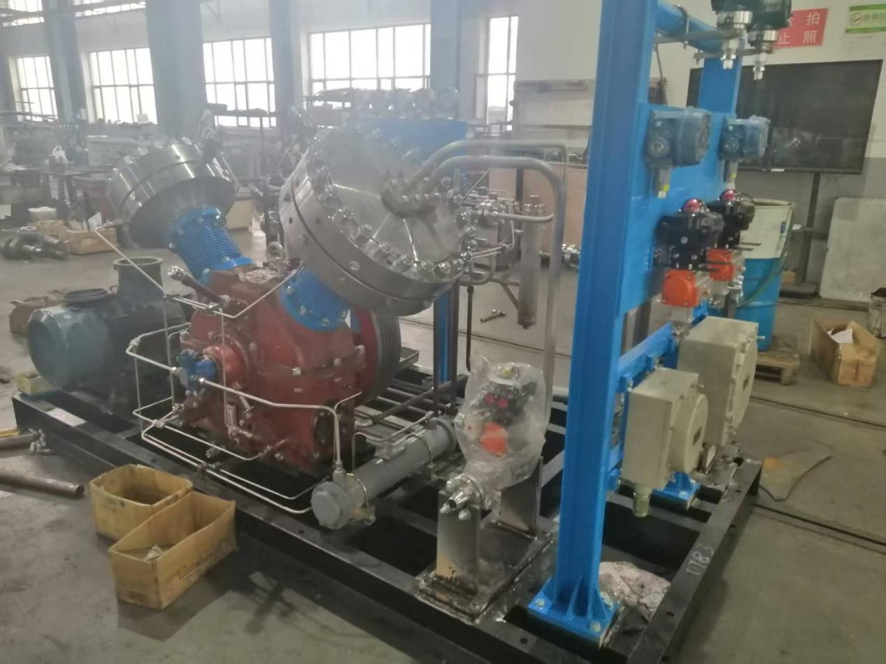 Argon gas diaphragm compressor
