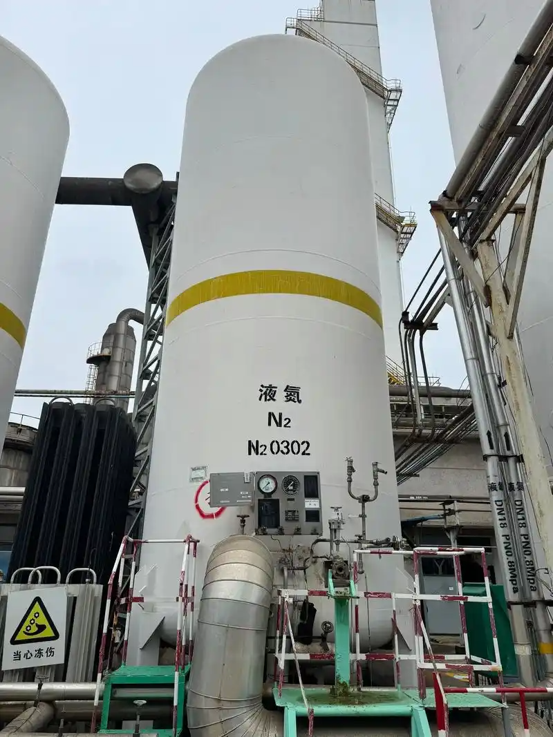 liquid N2 storage tank liquid N2 storage tank