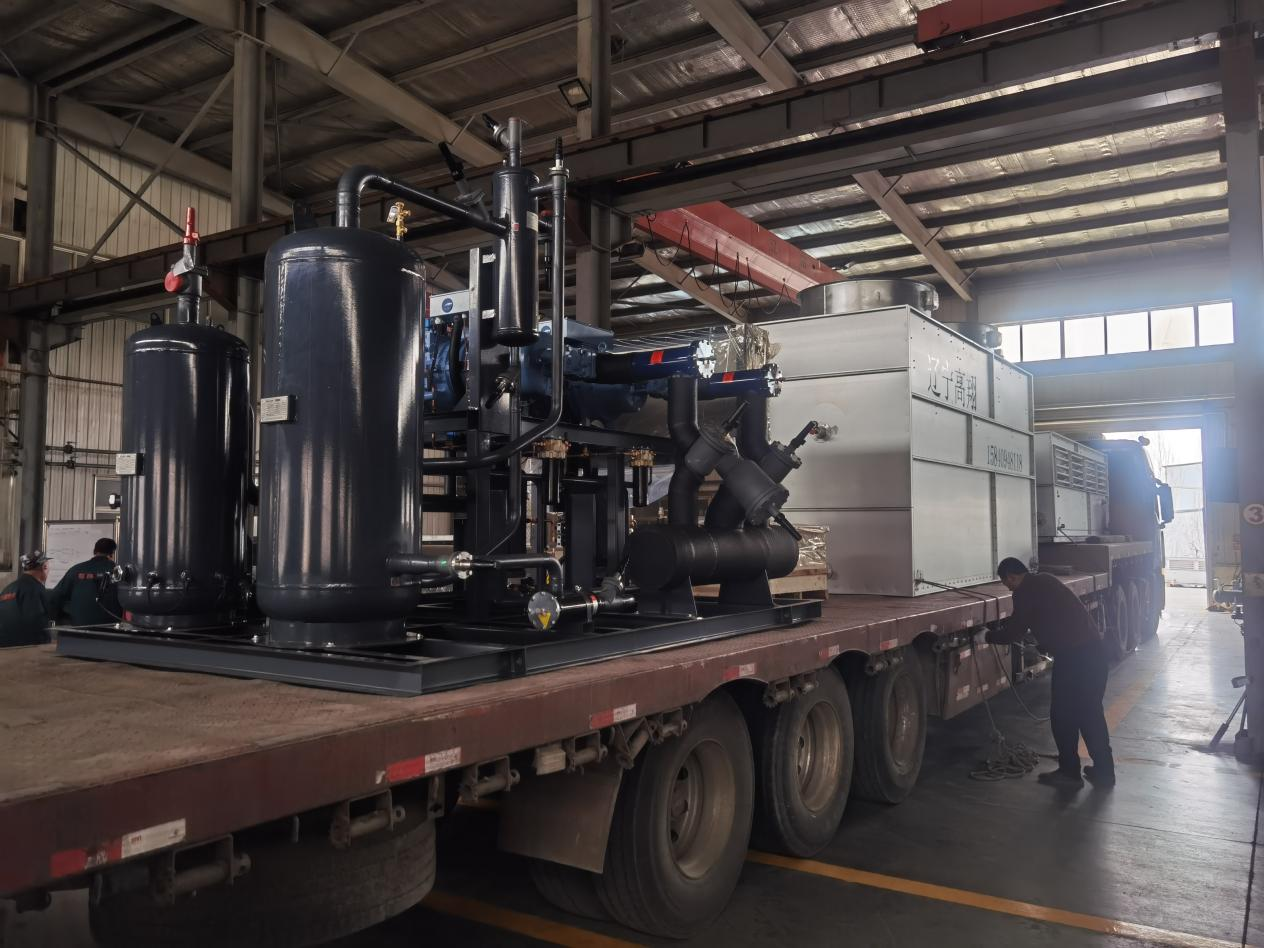 we are so glad to deliver the refrigeration unit and evaporative condenser for our customer. we are so glad to deliver the refrigeration unit and evaporative condenser for our customer.