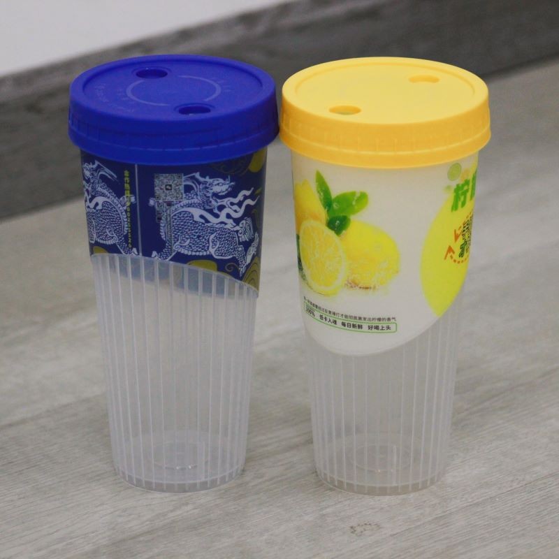 Custom Logo PP Hard Matrial Threaded Plastic Cup With Lid