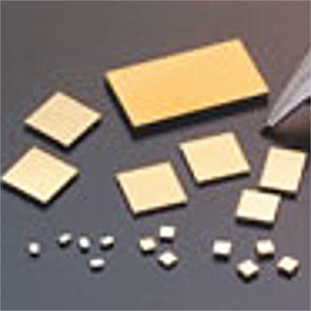 Condensateurs céramiques multicouches pouvant être reliés par fil SL05