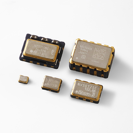 NDK-業界最小クラス(*1) 2016サイズ小型差動出力水晶発振器
