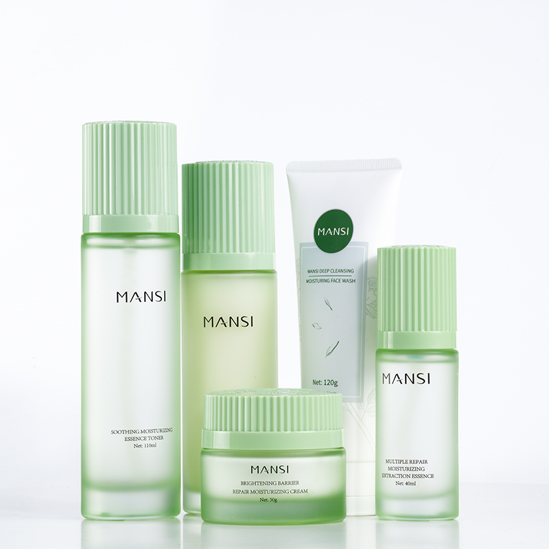 Mansi Soothing And Moisturizing Set