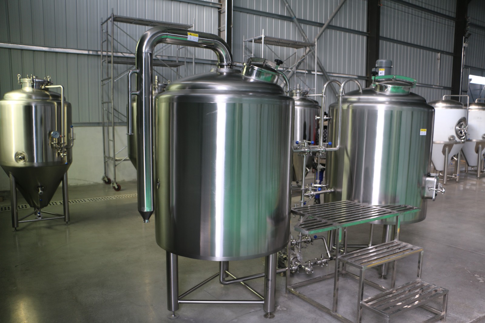 Two vessels brewhouse