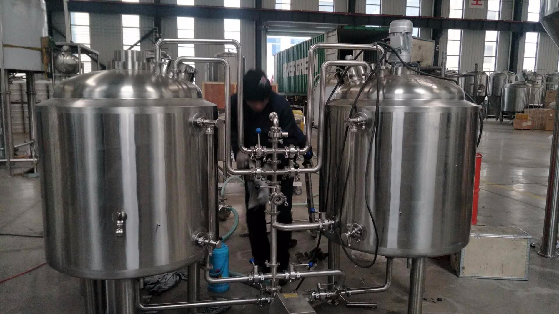 Roba iz Ekvadora danas je poslana.