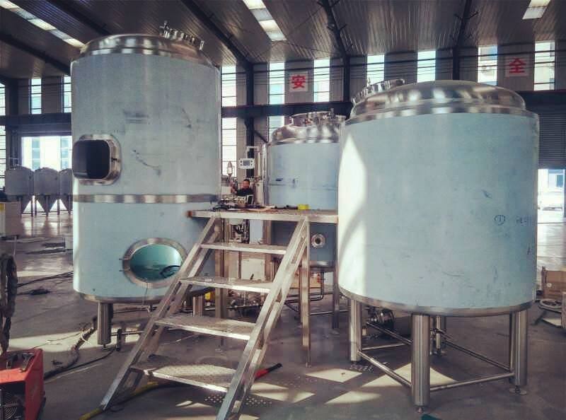 1000 л 4 сосуда в варочном цехе с 3 корпусами