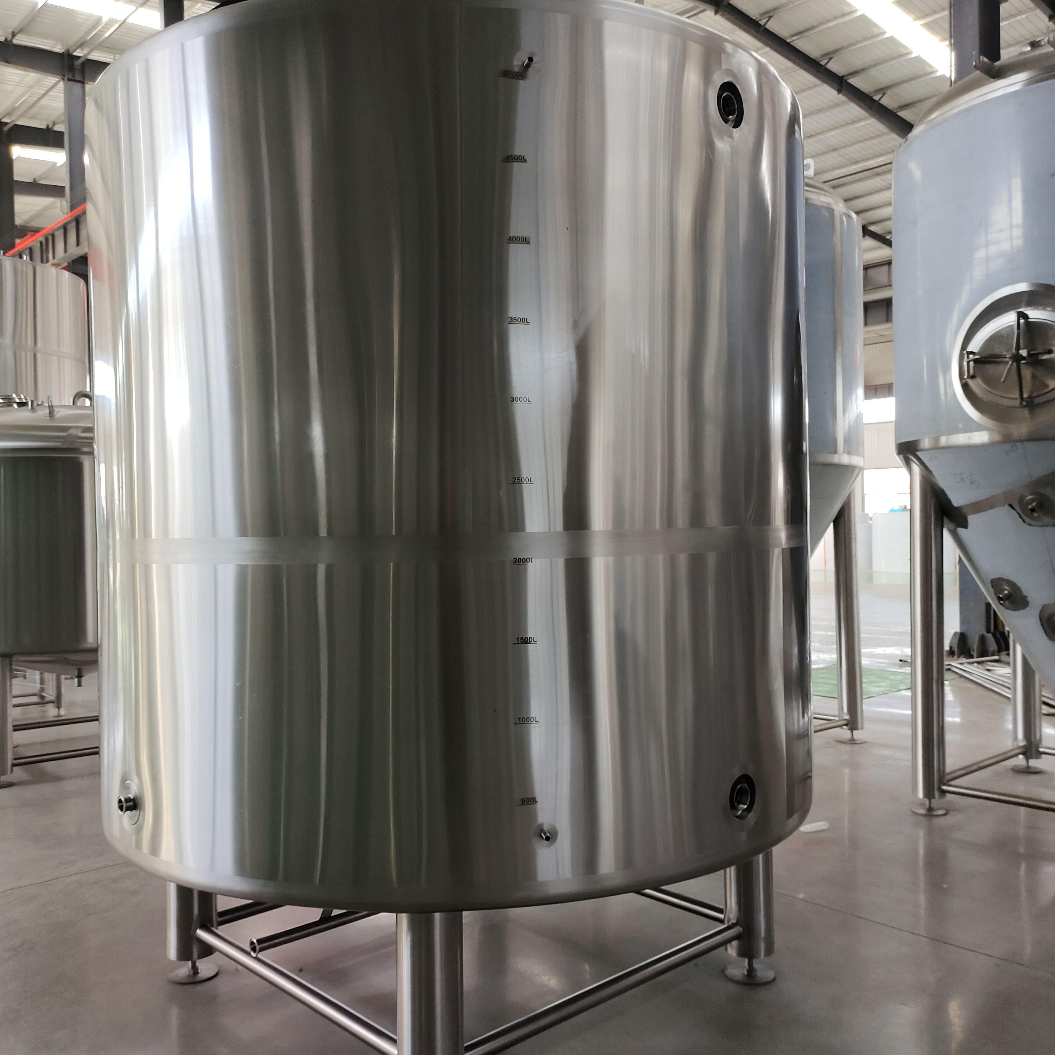 Serbatoio di stoccaggio del glicole da 1000 l 2000 l 3000 l per attrezzature per la produzione di birra.