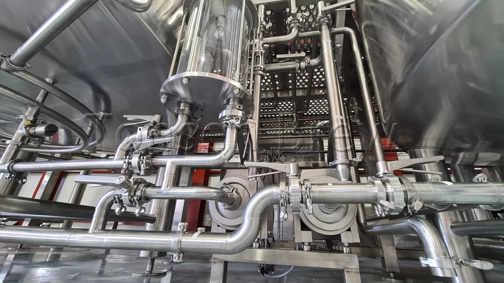 Грант
 — это небольшой сосуд для сбора сусла, открытый на воздухе, расположенный между фильтроприемником и сусловарочным котлом.