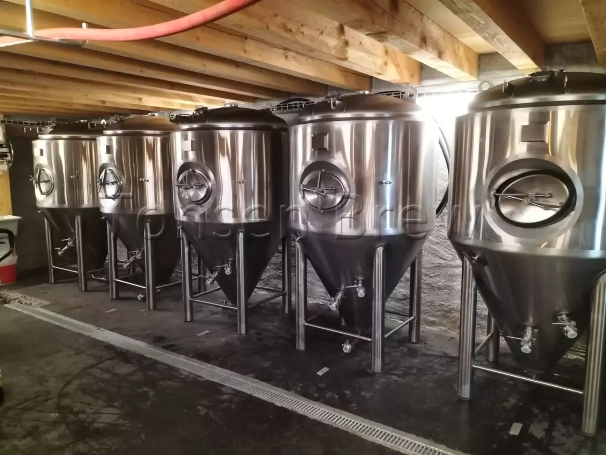 European customer received their fermenters before Christmas for brewery