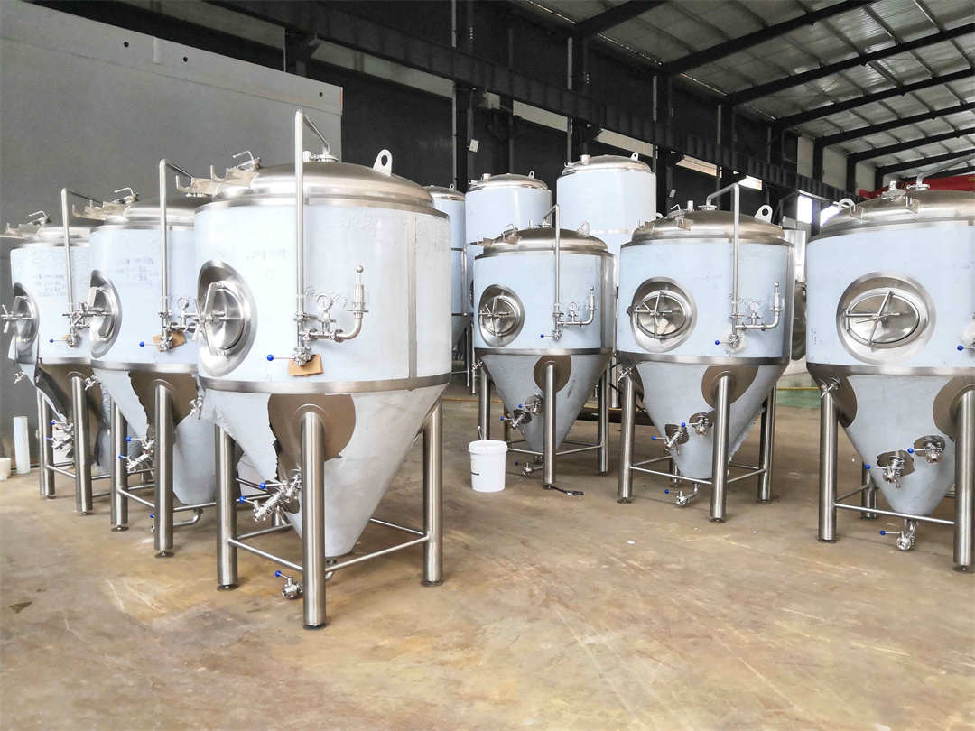 Završena proizvodnja spremnika za fermentaciju od 1000L!