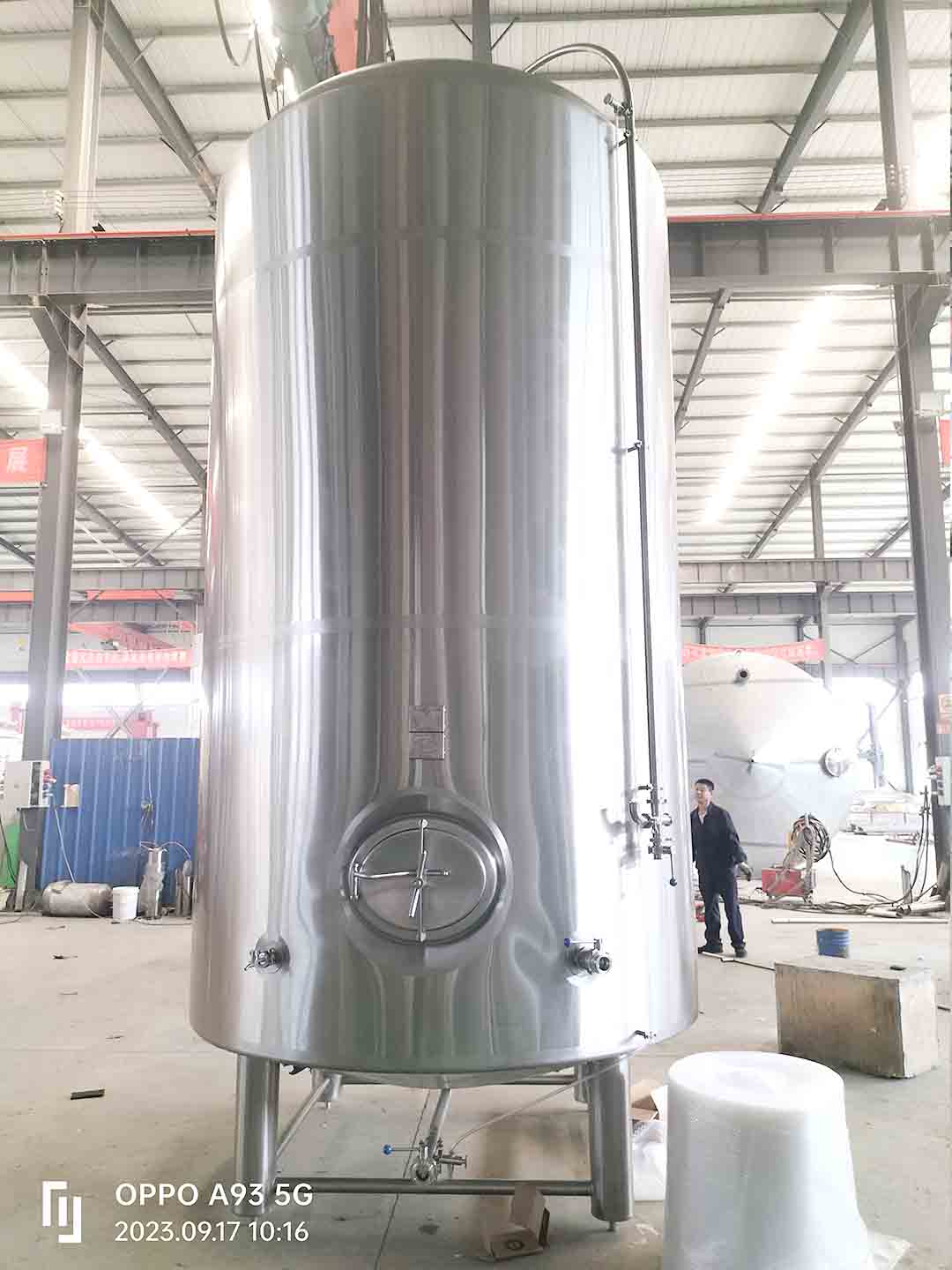 Réservoir lumineux de bière Tonsen 15000L 150HL