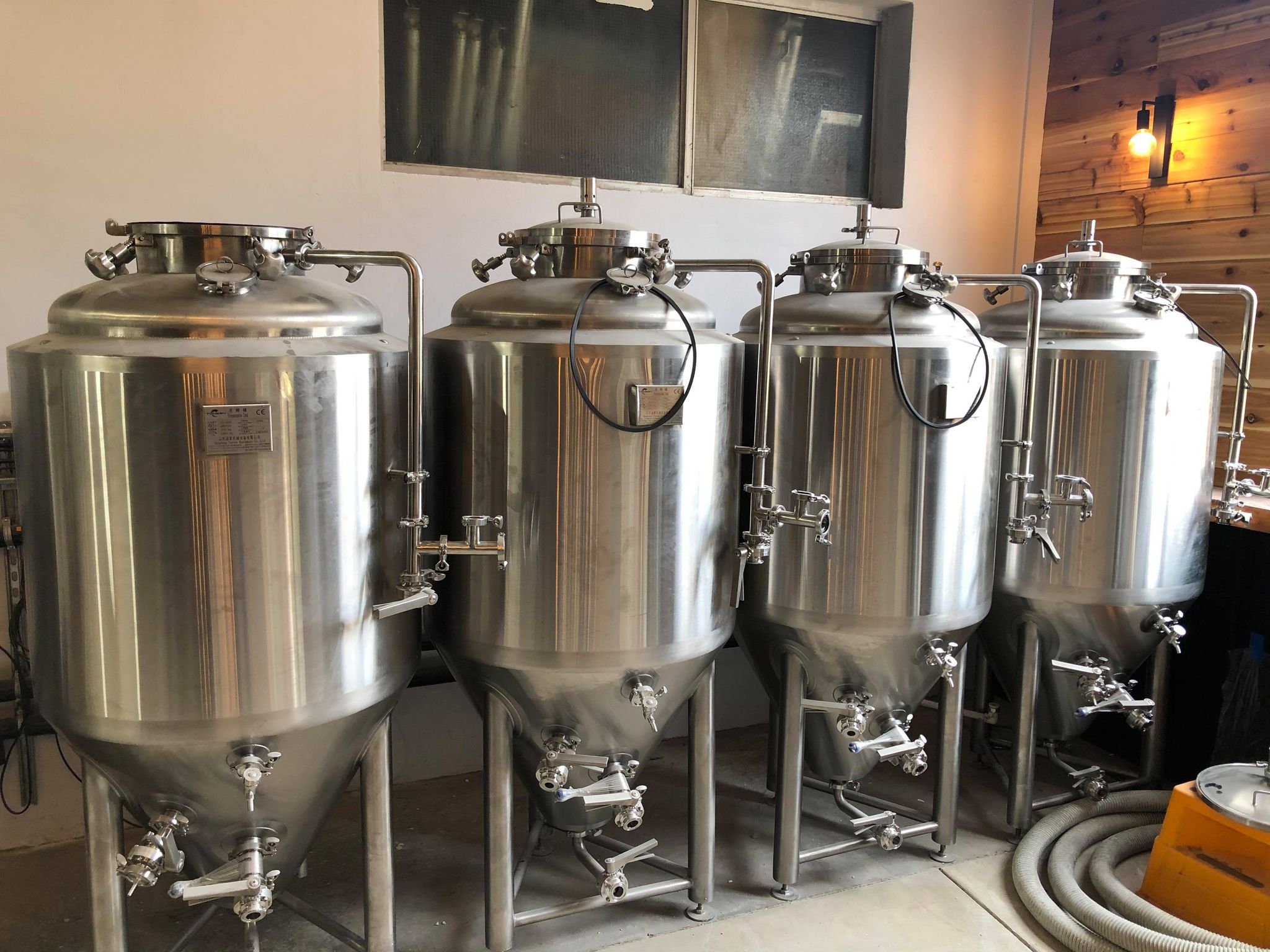 Cuve de fermentation 300L