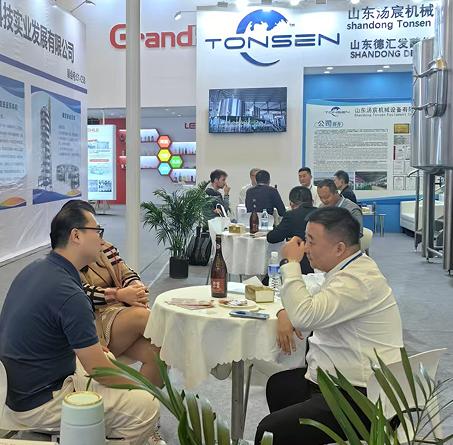 Por que há cada vez mais pequenas cervejarias agora?