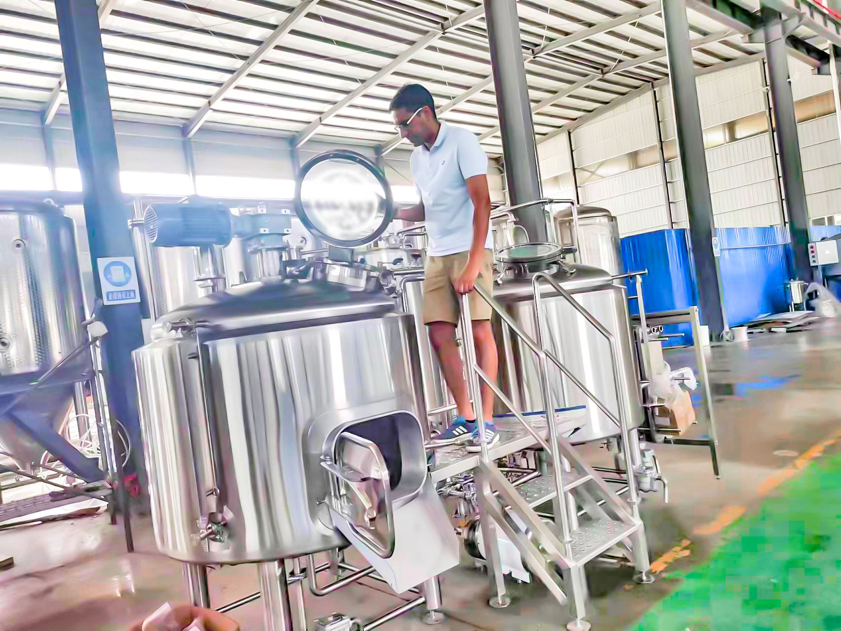 Why do people like to drink beer in summer?