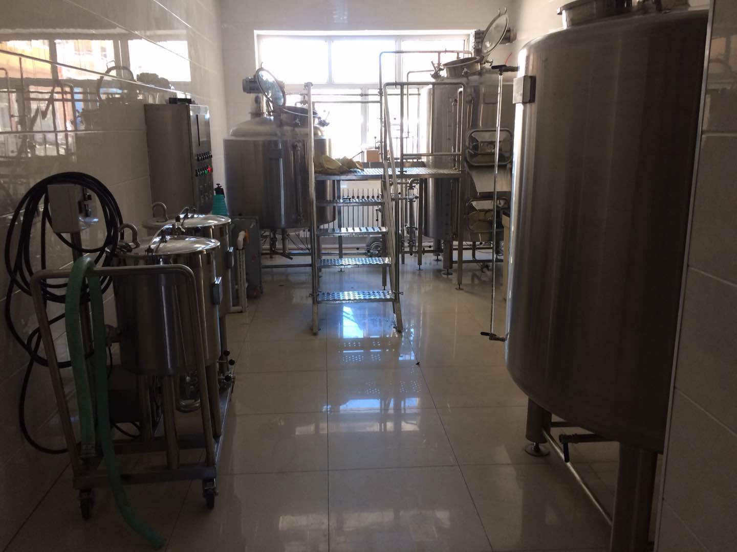 What equipment is needed for a microbrewery?