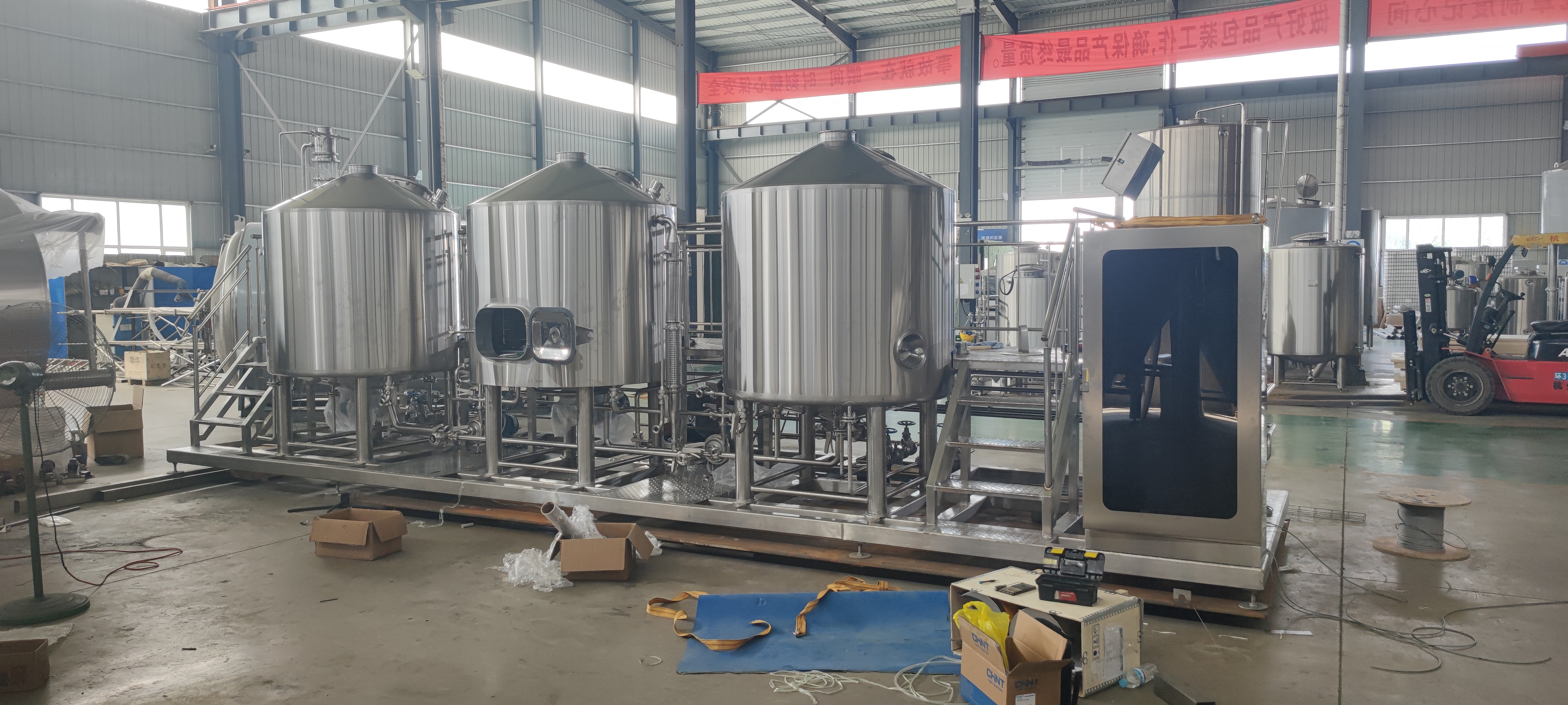 How big is the brewing tank? One article to understand beer equipment selection and capacity planning