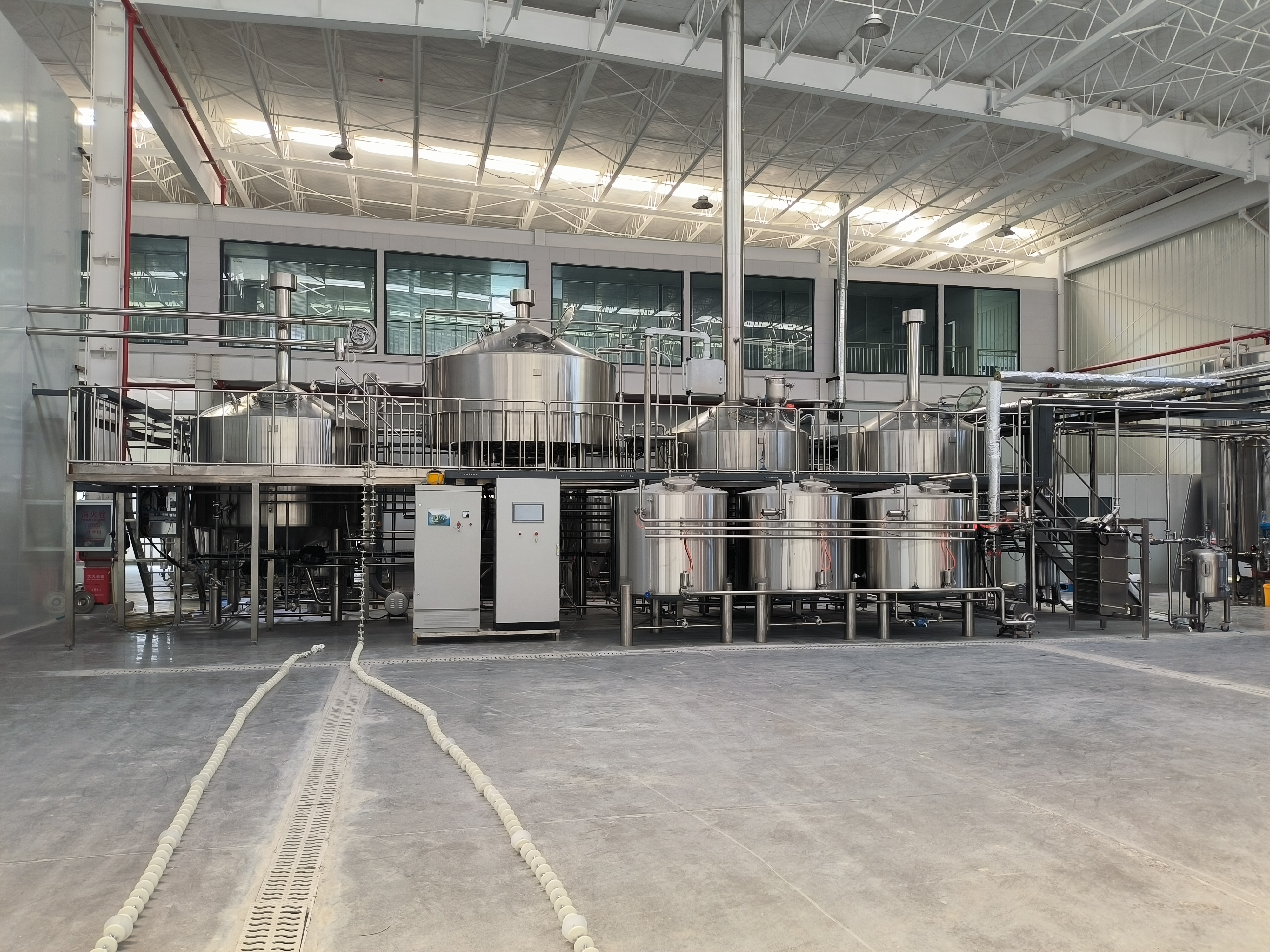 triple 7 restaurant and microbrewery​