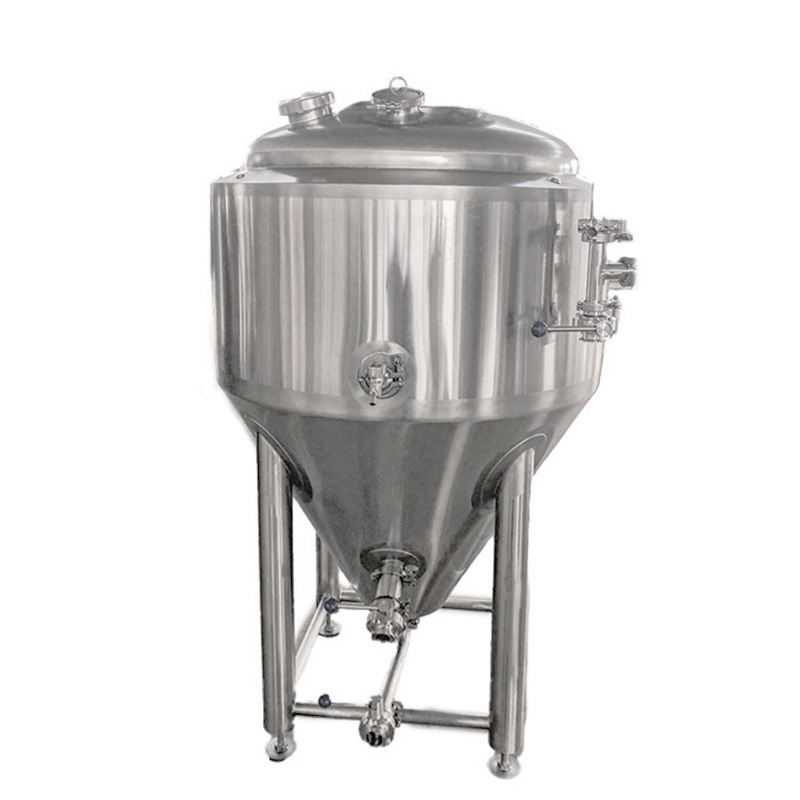 ¿Cuál es la diferencia entre un tanque de fermentación de vino y uno de fermentación de cerveza?