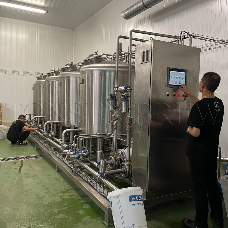 L'évolution du matériel de brassage maison et de bière artisanale en Europe