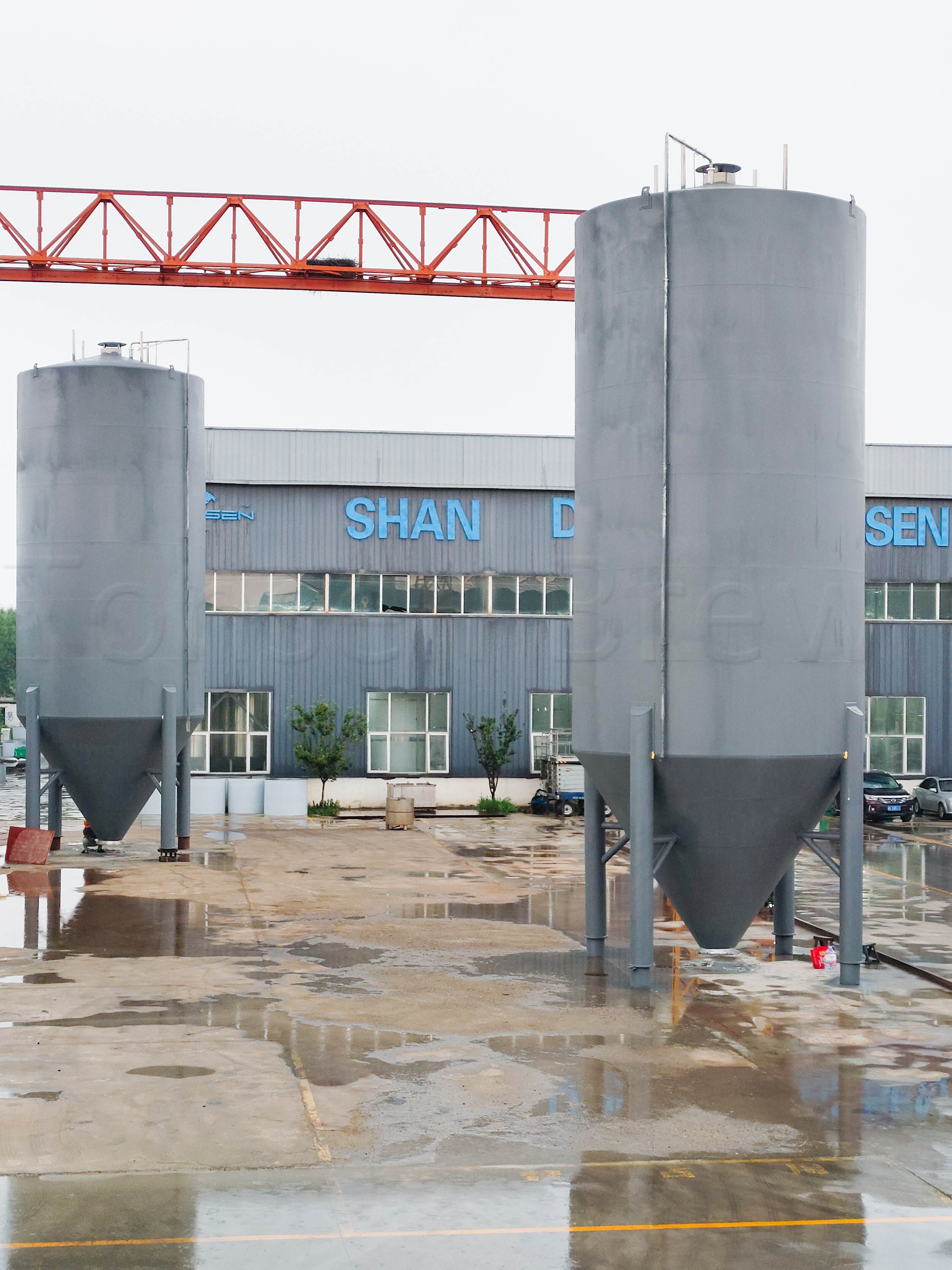 Instalación y Mantenimiento de Equipos de Cerveza | Guía Completa de Sistemas de Elaboración