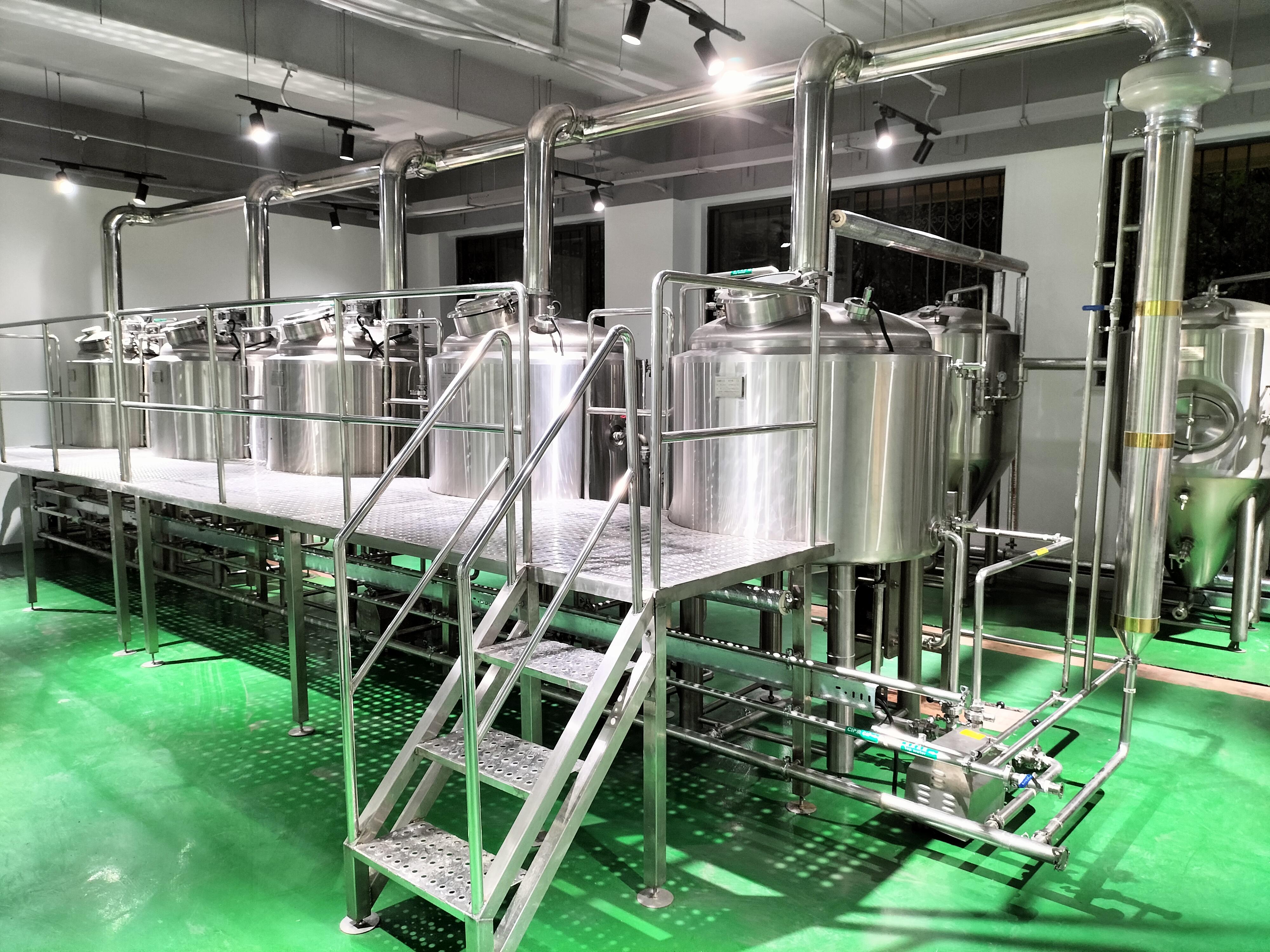 A must-read for brewery owners: From equipment lists to selection guides, a complete breakdown of configuration options for different scales