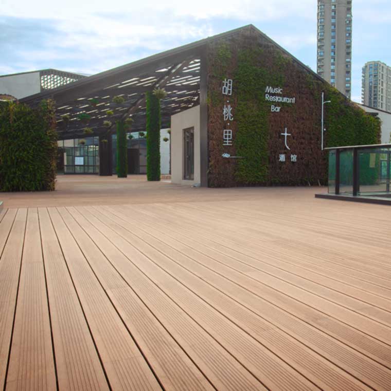 Strand woven bamboo flooring