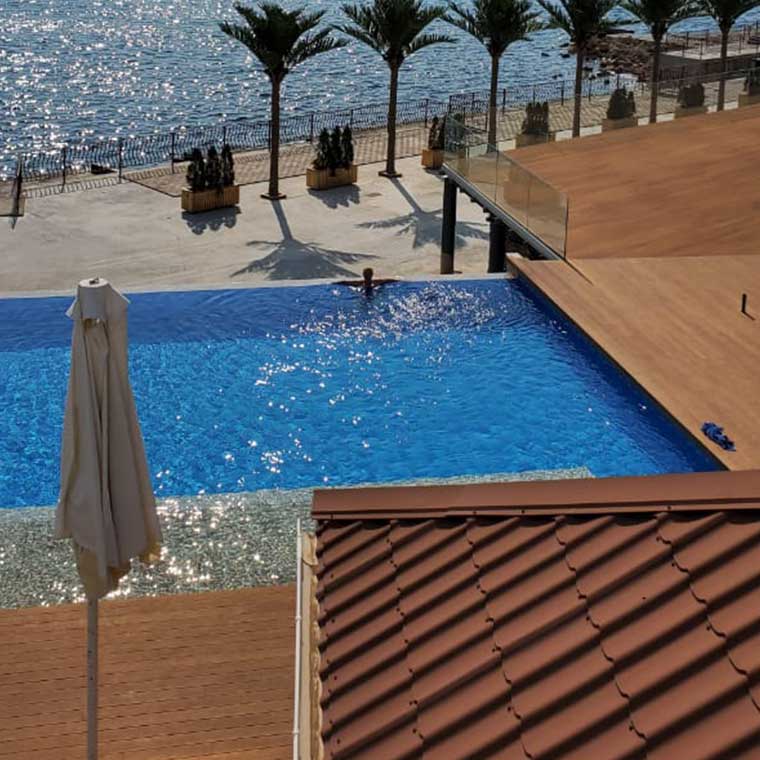 Bamboo Decking – A Good Way To Beautify The Area Around The Pool