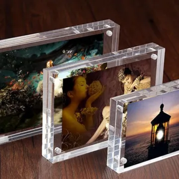 Desktop Versatile Collage Picture Frames with Acrylic Elegance