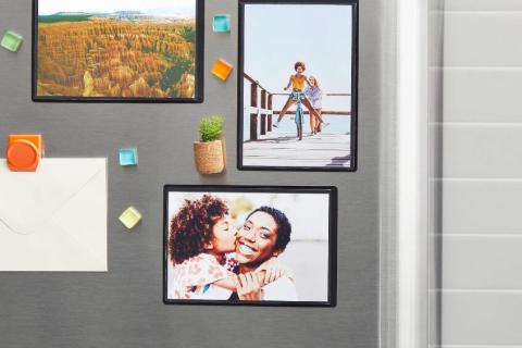 The Future of Wall Décor: Introducing Bestlift's Magnetic Photo Frame