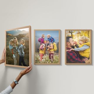 Mixtiles 22x44 inç Resim Çerçevesi: Manyetik Çıkartmalar Duvara Zarar Vermemesini Sağlar Birden fazla yüzeye uygundur/kiralık evler için hasarsız resim çerçevesi