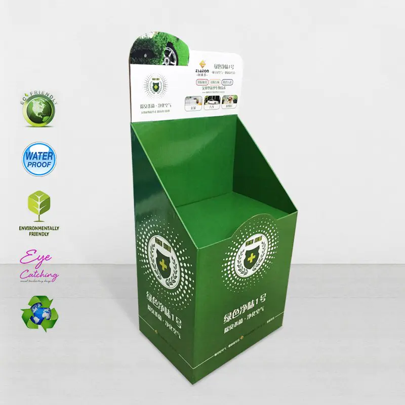 O caixote do lixo relativo à promoção do cartão armazena a exposição para a loja varejo