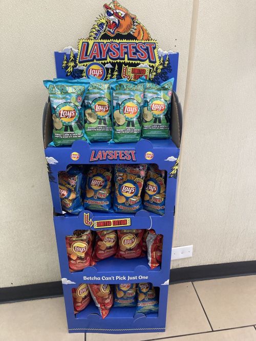 Custom Snack Display Stand Manufacturer for Retail & Supermarkets