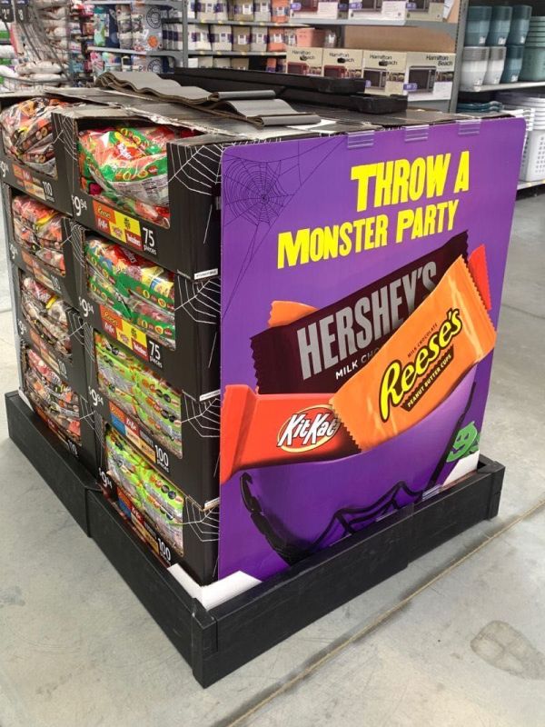 bulk retail display