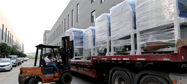 الشحن في الوقت المحدد وحزمة آمنة