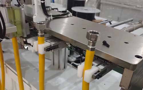 Автоматическая сборочная машина