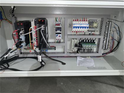 Precision and Intelligence — The Advanced Electrical Control System Behind Modern Hose Manufacturing