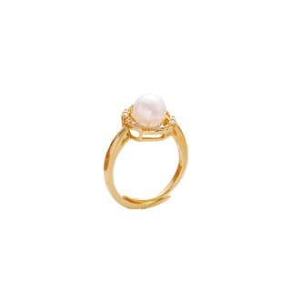 Стильные жемчужные кольца