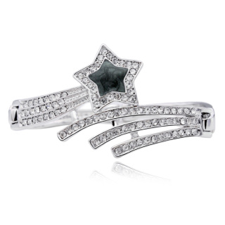 خاتم أزياء الماس