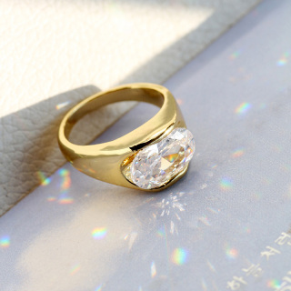 خاتم أزياء الماس